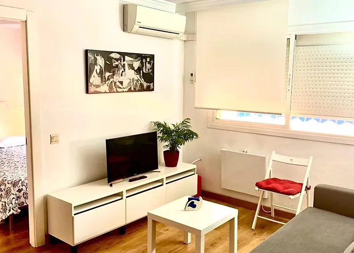 Ana\'S Apartment Parking Gratuito